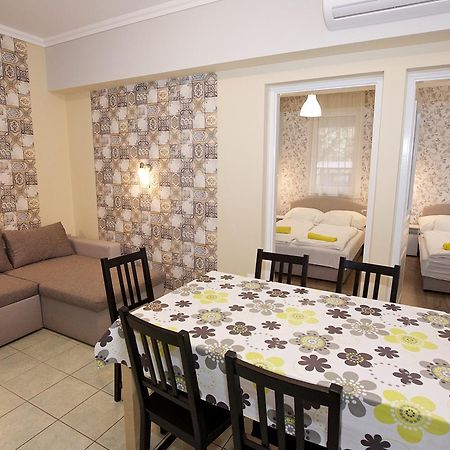 Zoli Apartmanok-Timi Koelcsey 34-36 Hajduszoboszlo Exterior photo